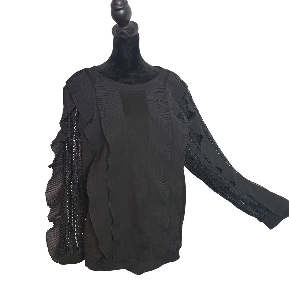 Plus Size Black Pleated Top 2X Crochet Lace Mixed Media Pullover Avant‎ Garde